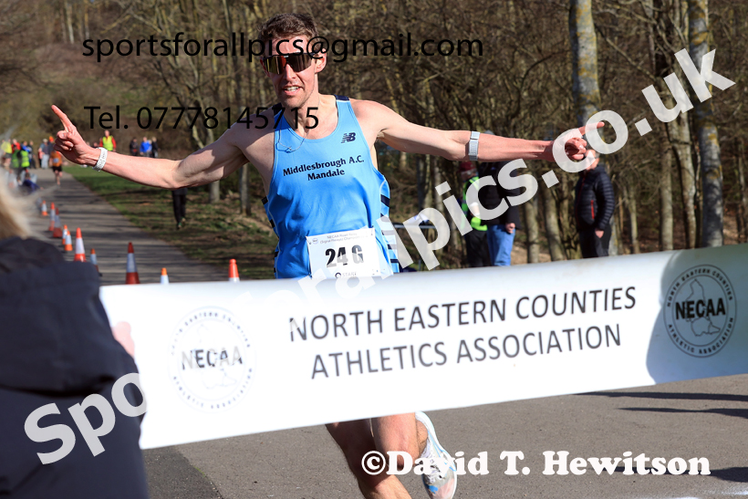 Senior Mens 2026 NECAA Royal Signals Road Relays, Hetton Lyons Country Park, Hetton le Hole. Photo: David T. Hewitson/Sports for All Pics